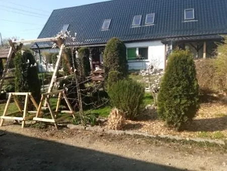 Gospodarstwo Agroturystyczne カントリーハウス ベンゴジノ