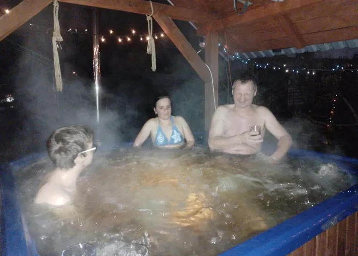 Gospodarstwo Agroturystyczne *